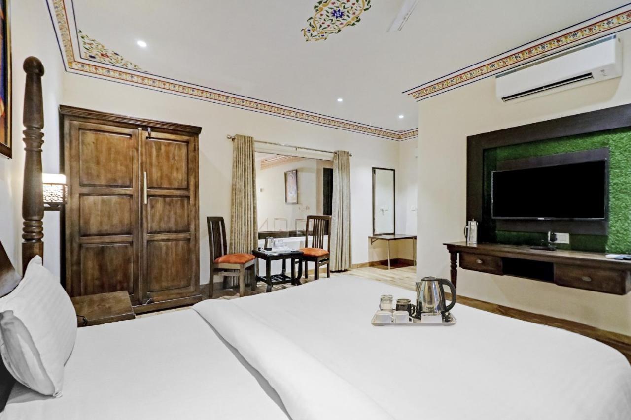 The Royal Ville Agra - Family & Corporate Hotel Εξωτερικό φωτογραφία