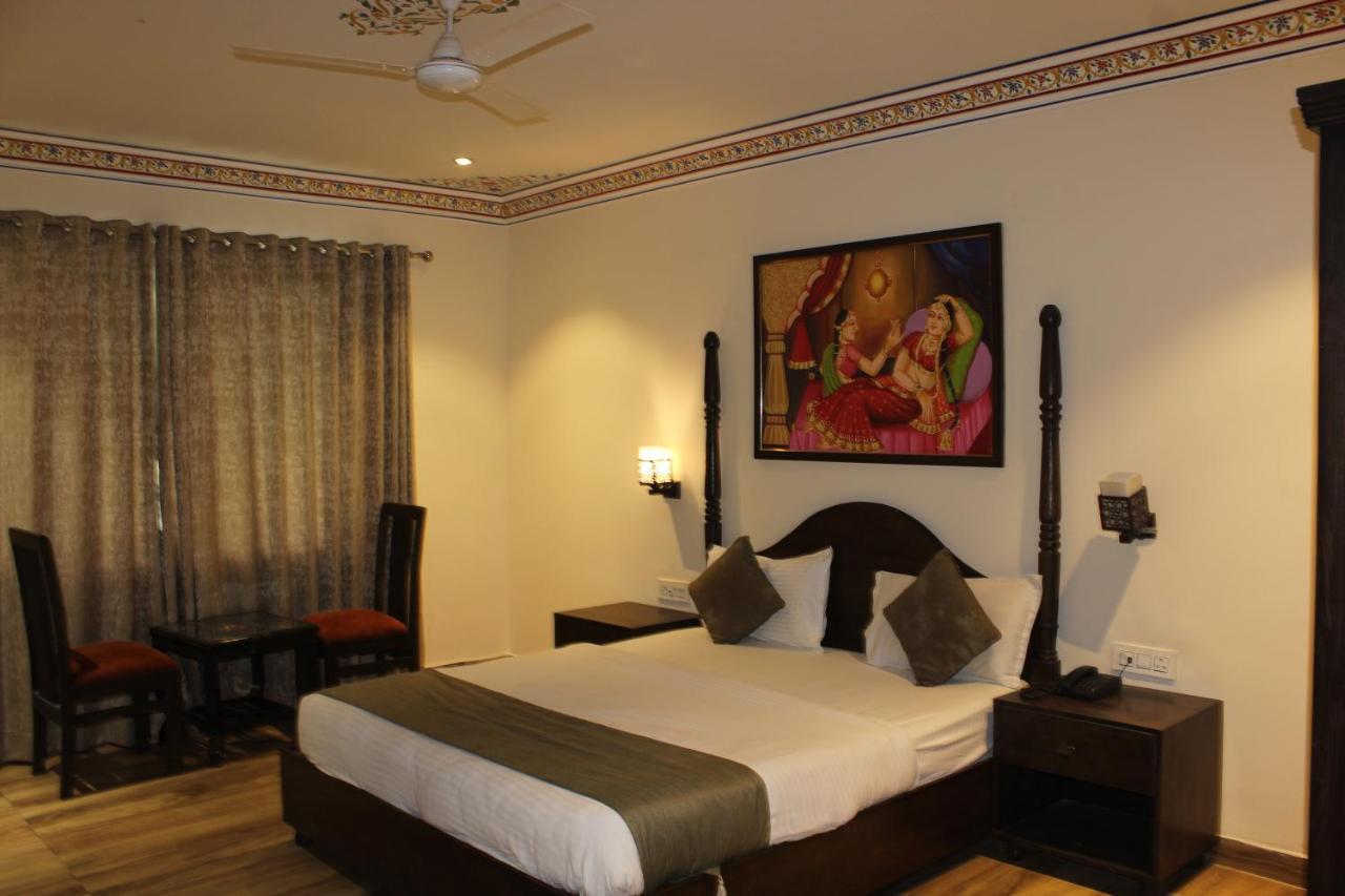 The Royal Ville Agra - Family & Corporate Hotel Εξωτερικό φωτογραφία
