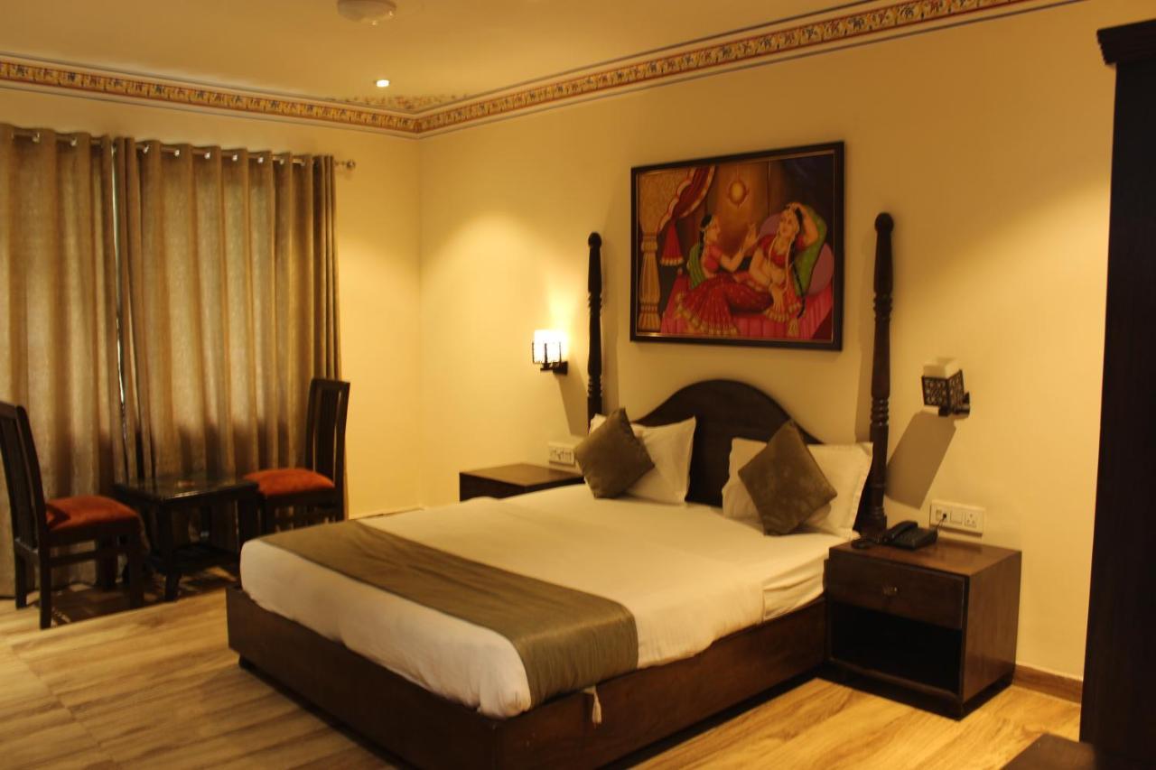 The Royal Ville Agra - Family & Corporate Hotel Εξωτερικό φωτογραφία