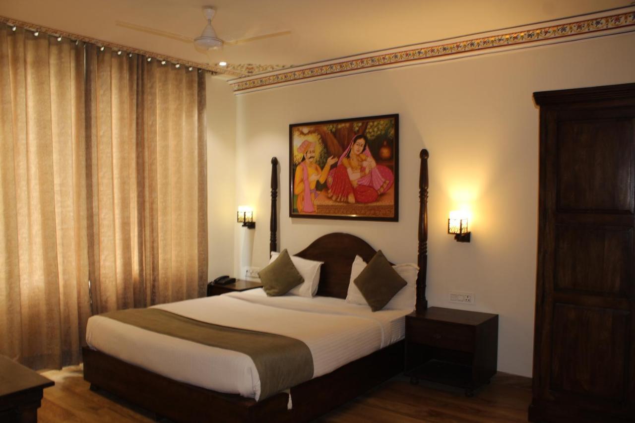 The Royal Ville Agra - Family & Corporate Hotel Εξωτερικό φωτογραφία