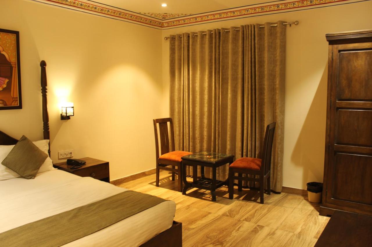 The Royal Ville Agra - Family & Corporate Hotel Εξωτερικό φωτογραφία