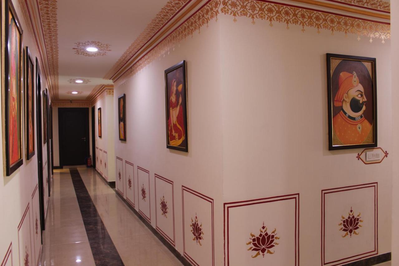 The Royal Ville Agra - Family & Corporate Hotel Εξωτερικό φωτογραφία